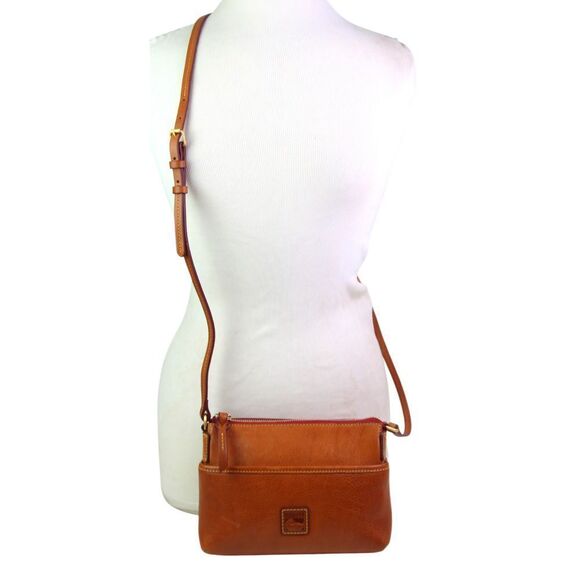 Dooney & Bourke TAN BROWN REAL LEATHER LOGO XBODY SHOULDER BAG MESSENGER HANDBAG - Picture 2 of 16